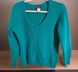 Nordstrom women VINTAGE Angora Rabbit Hair Wool Pullover Sweater Scoop Neck S